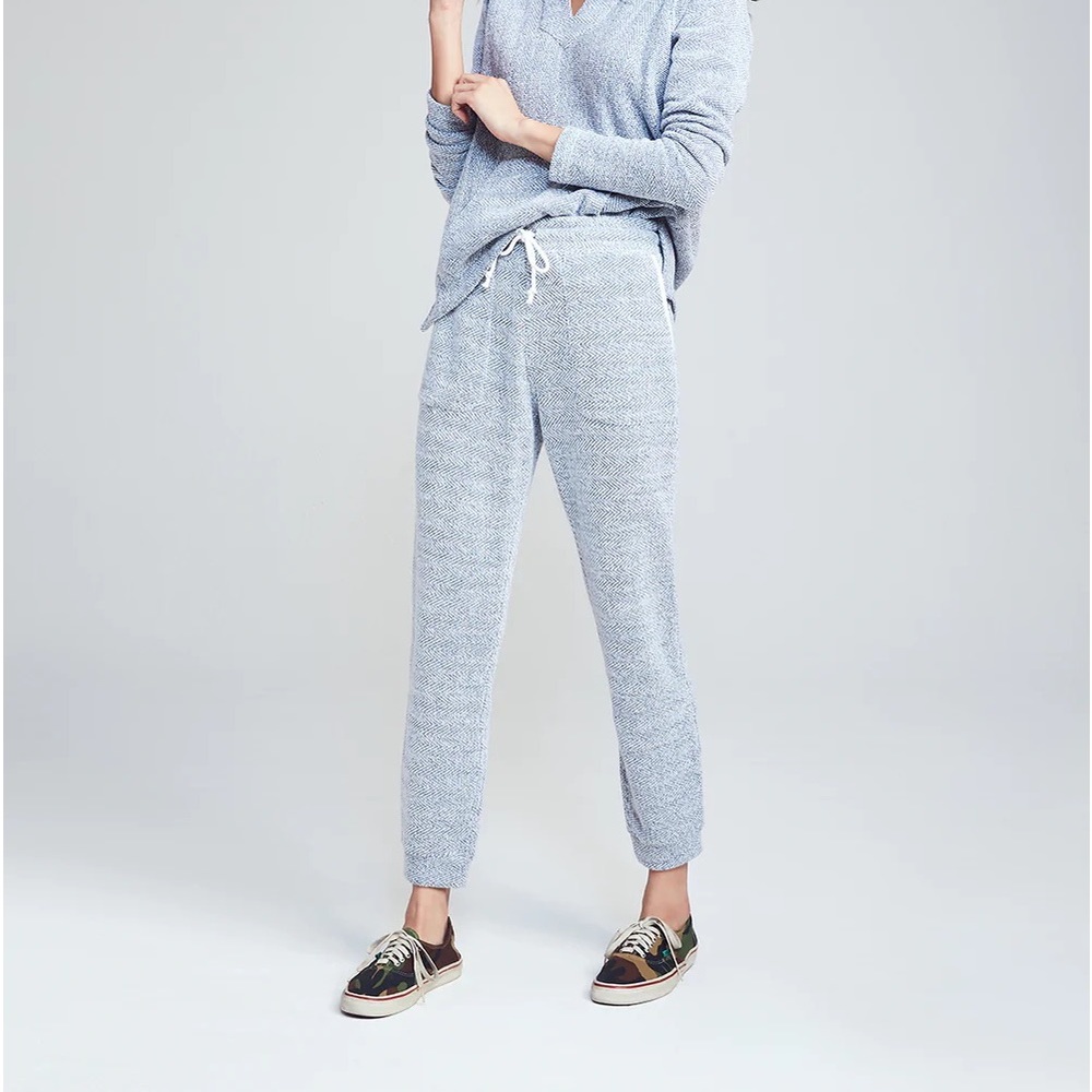 COPY - Faherty beach terry jogger LIKE NEW